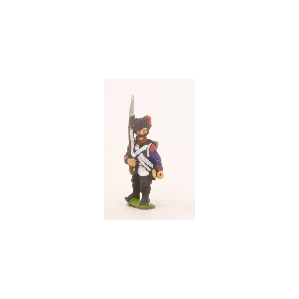 French: Line Infantry 1793-1806: Grenadier in Bicorne, advancing with Musket upright