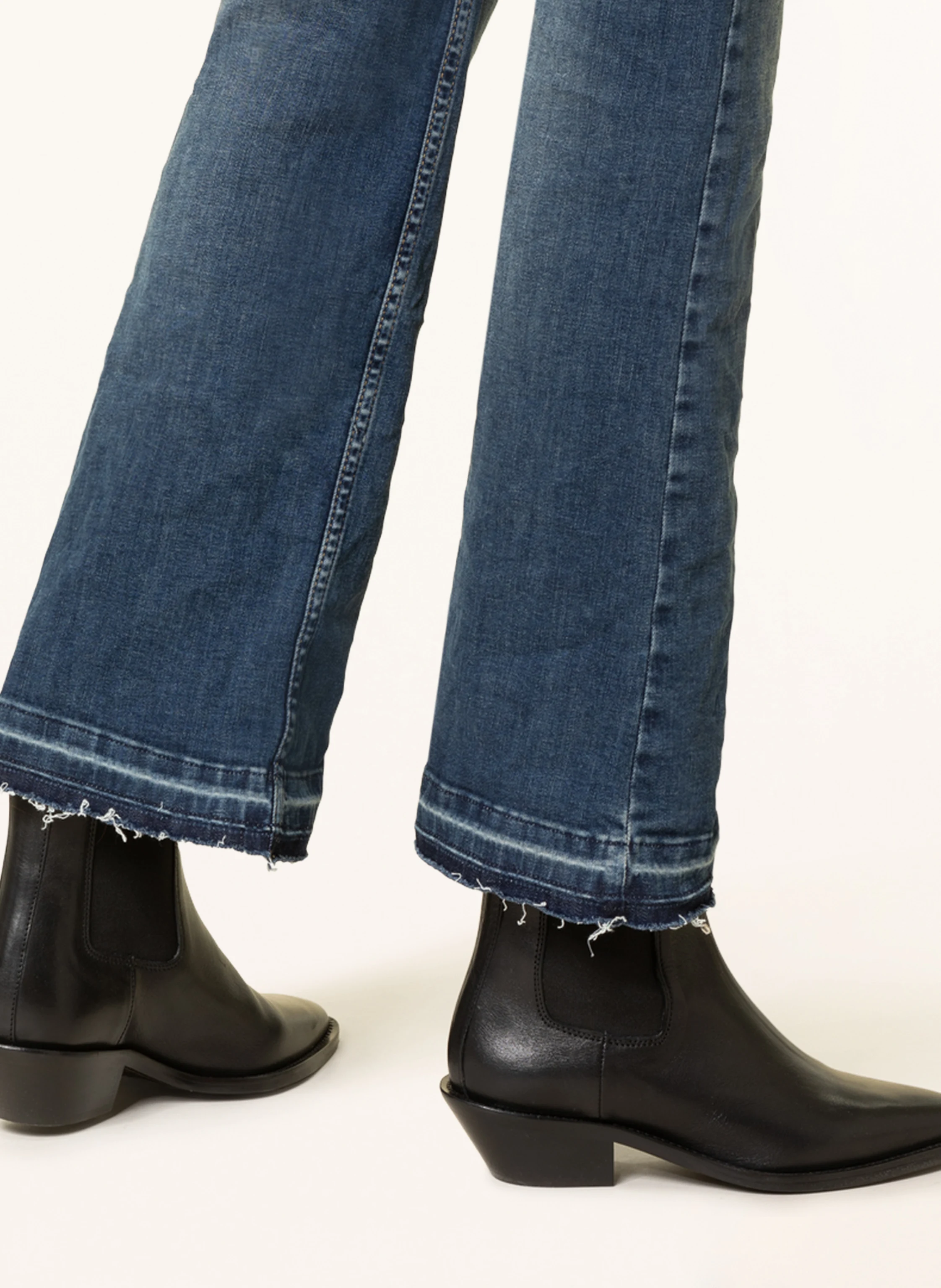 Buena Vista Flared Jeans