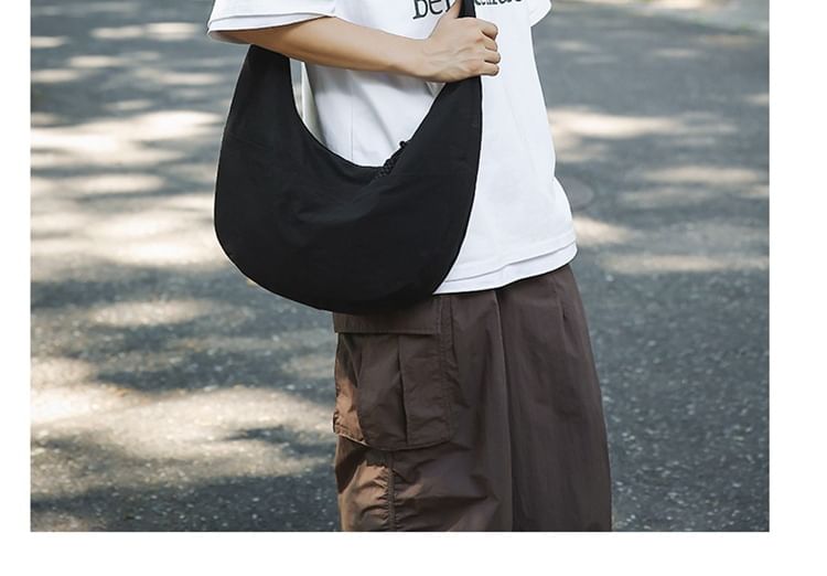 Hikuozy - Effen nylon crossbodytas