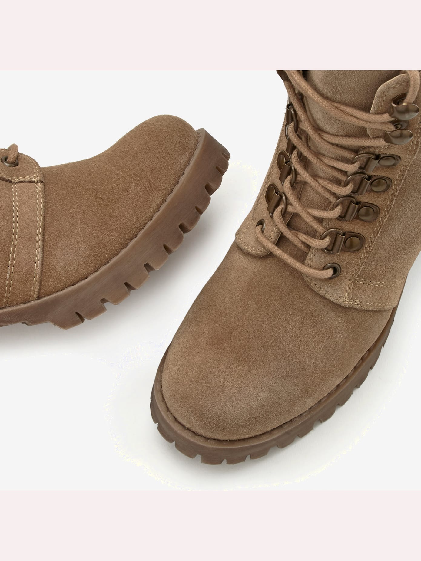 Bottines à lacets cuir de qualité
