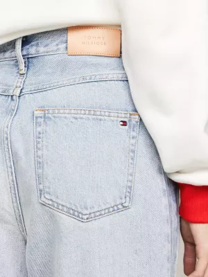 Calça jeans reta de cintura alta e modelagem relaxada