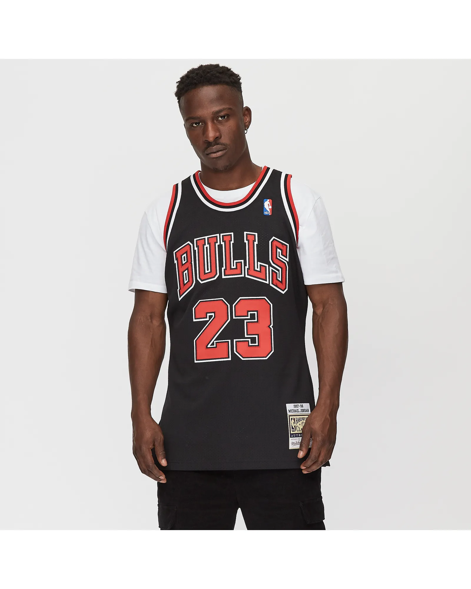 Mitchell & Ness NBA Authentic Jersey Chicago Bulls Alternate 1997-98 Michael Jordan #23