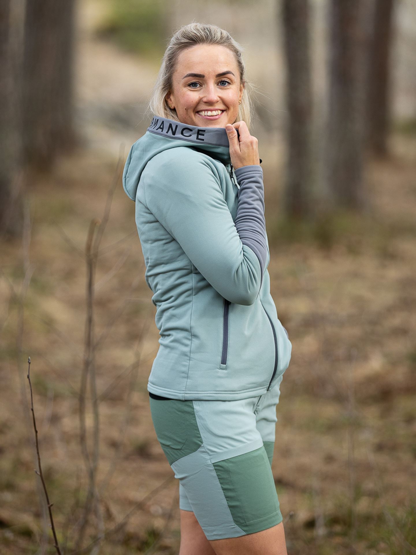 Rider Zip Hood
