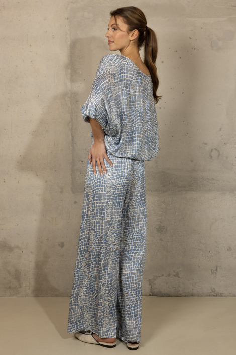 Kimara blauwe dames blouse