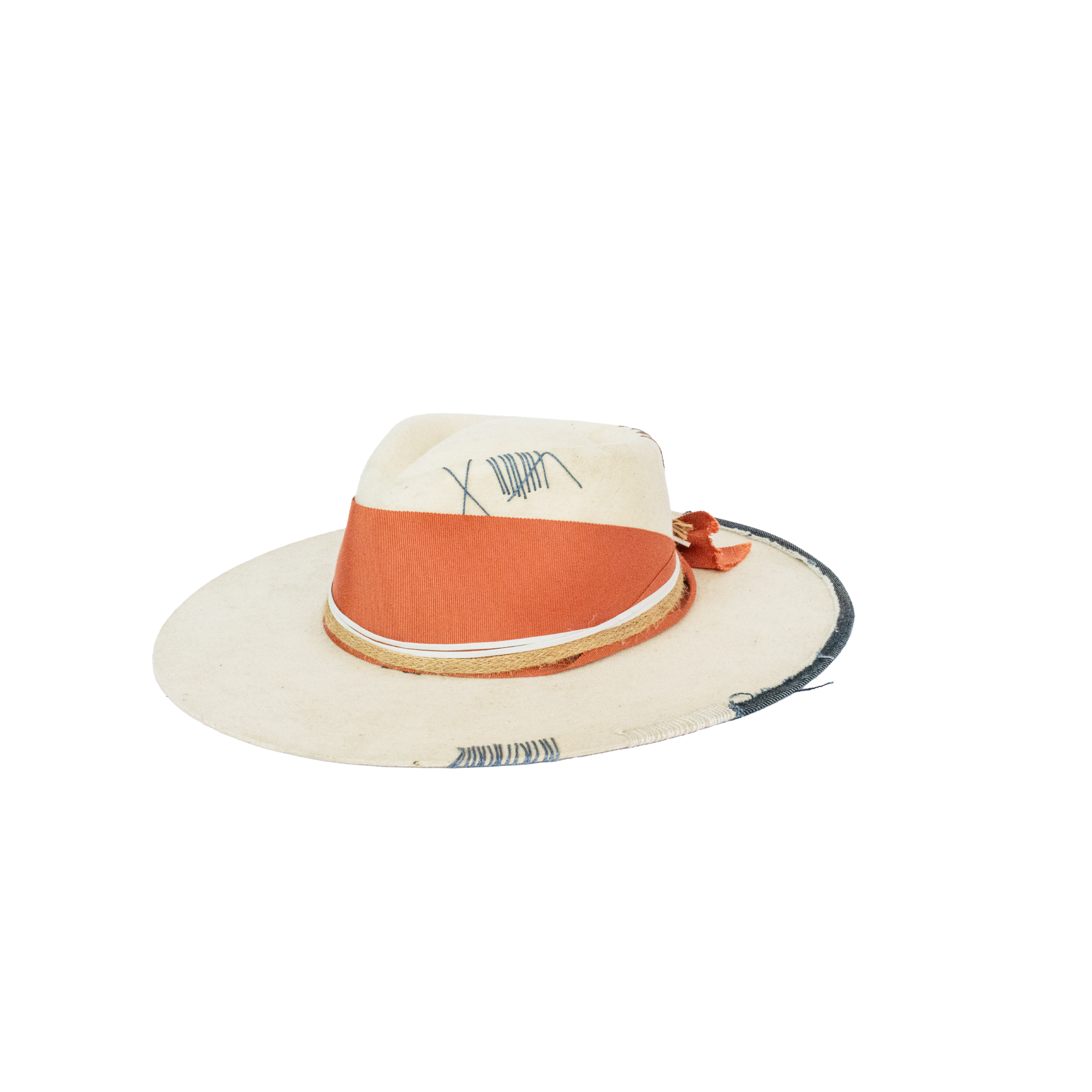 Chapeau de cowboy orné