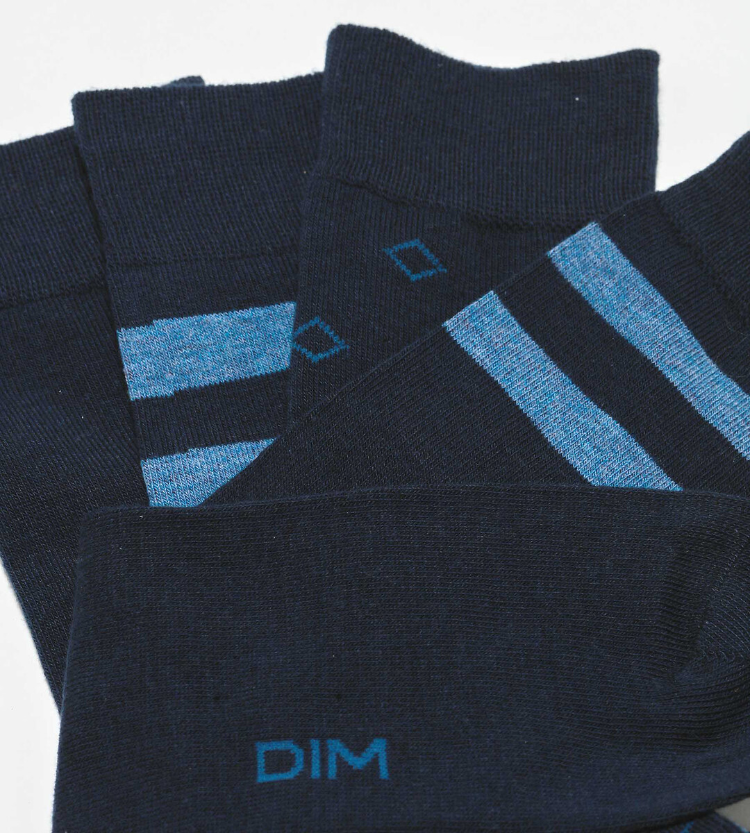 DIM<br>Conjunto de 4 pares de meias