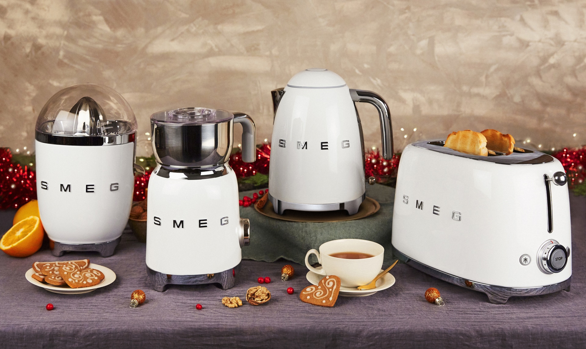 SMEG Zitruspresse weiß 70 Watt