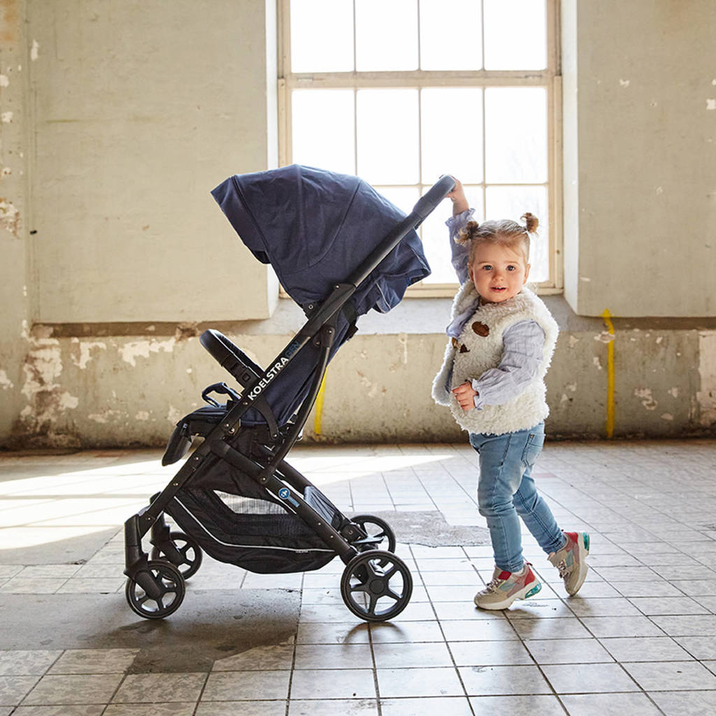 compact buggy Gen zwart