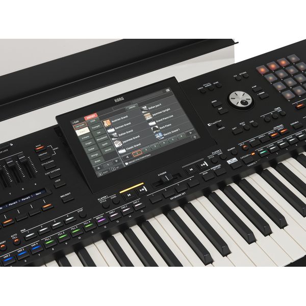 Korg PA-5X 61 International