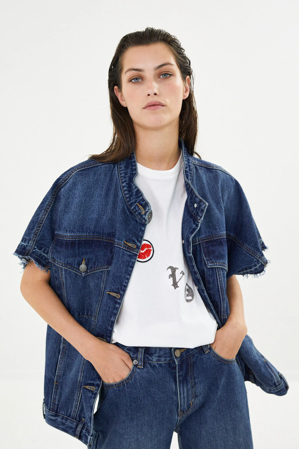 Rabens Saloner  Ambla Love patch t-shirt - Chalk
