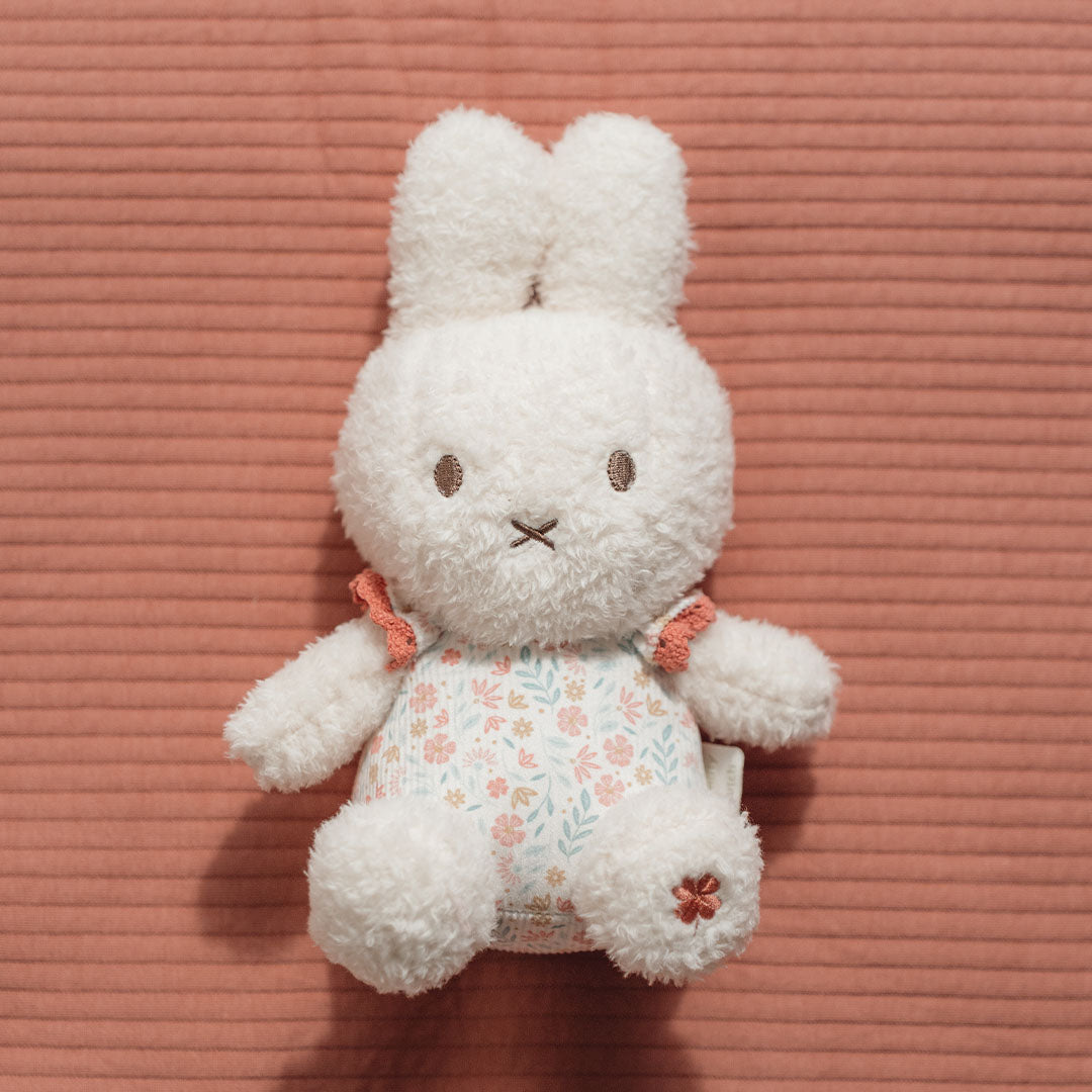 Little dutch knuffel nijntje - lucky blossom - 20 cm