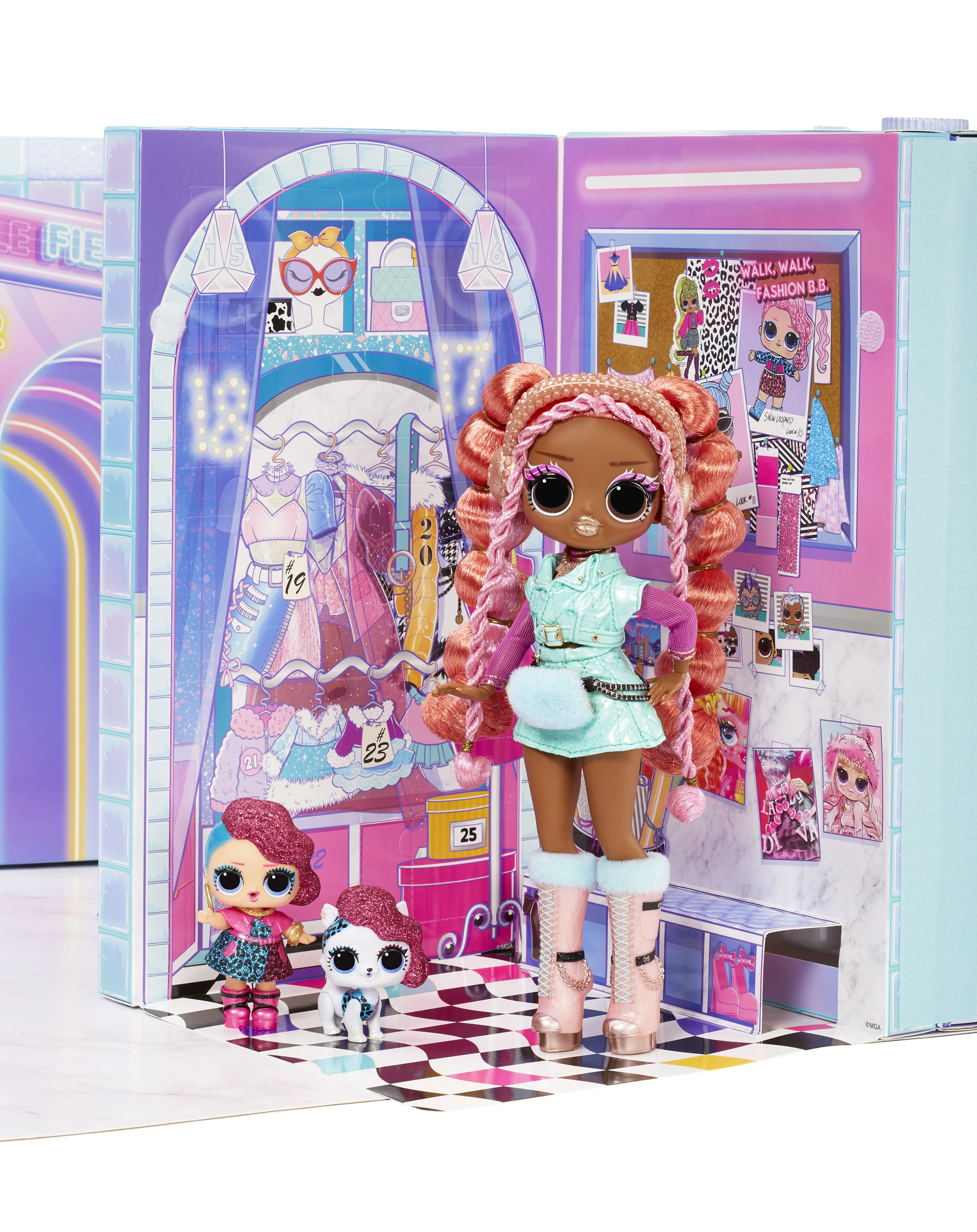Puppen-Spielset OMG RUNWAY mit 12 Puppen