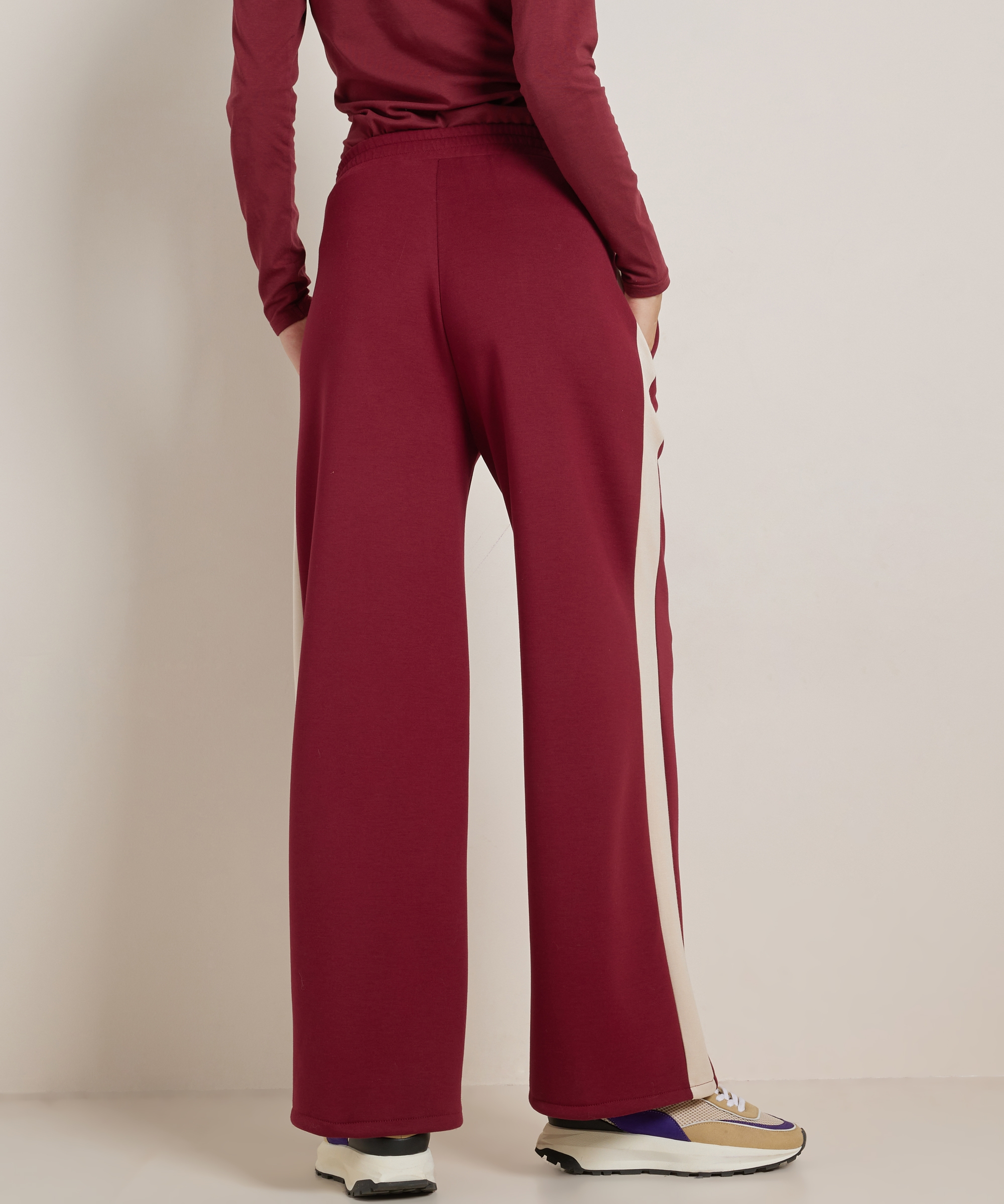 wide fit broek met streepbaan