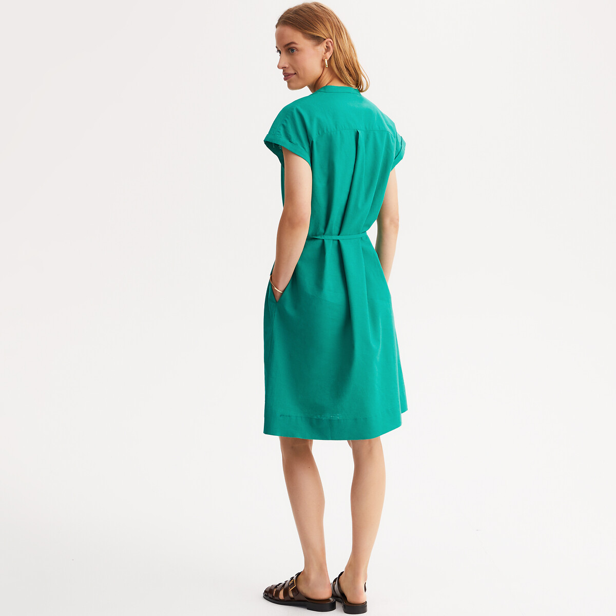 ANNE WEYBURN<br>Vestido reto, comprimento midi, mangas curtas