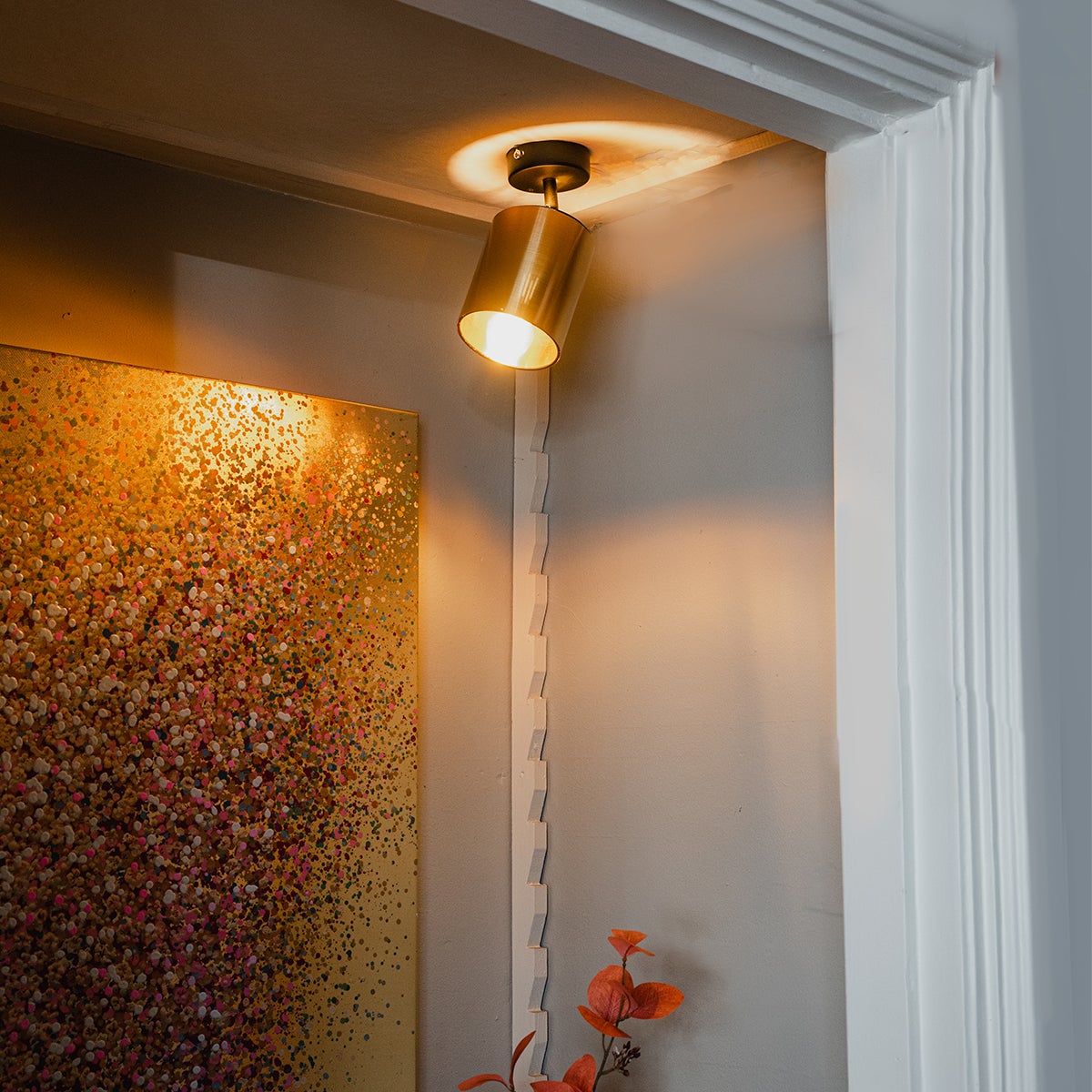 Moderne zwarte stippen met goud - Lofty