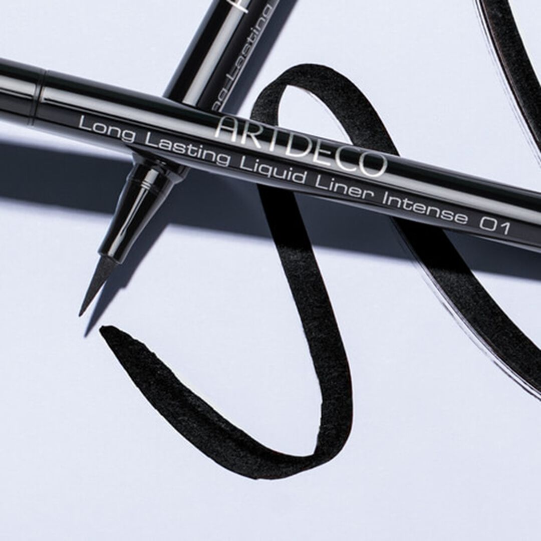 Long-Lasting Liquid Liner Intense