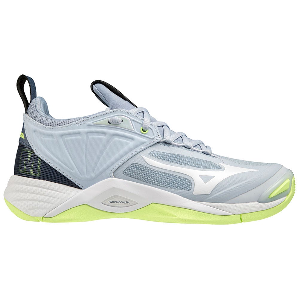Mizuno  Wave Momentum 2