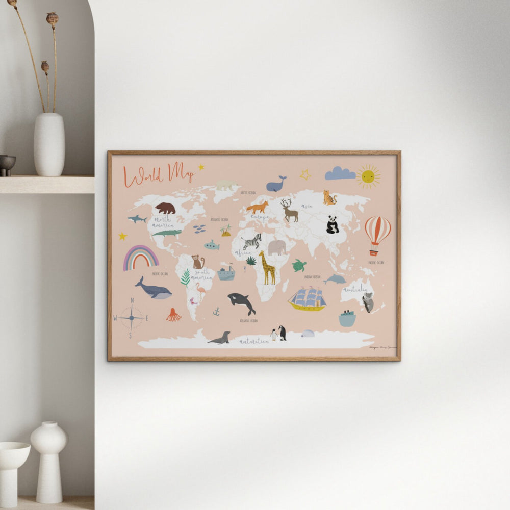 Køb Poster & Frame Wild Apple - Explore The World Map