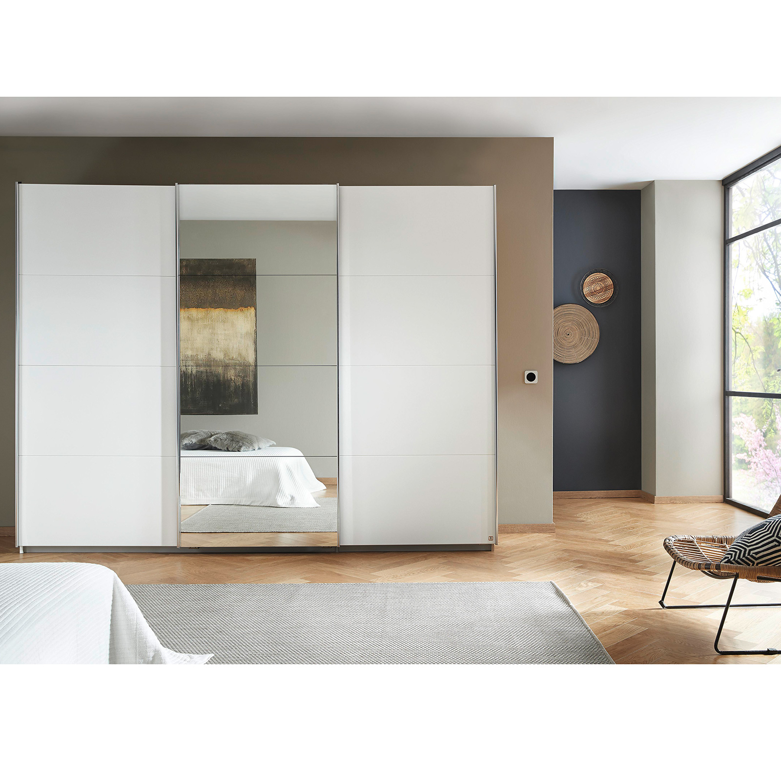 Schwebetürenschrank - weiß-alufarben - mit Spiegel - 271x210 cm