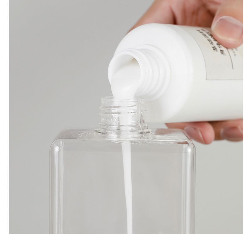 Connie Queenie - Plastic pompfles (verschillende ontwerpen)