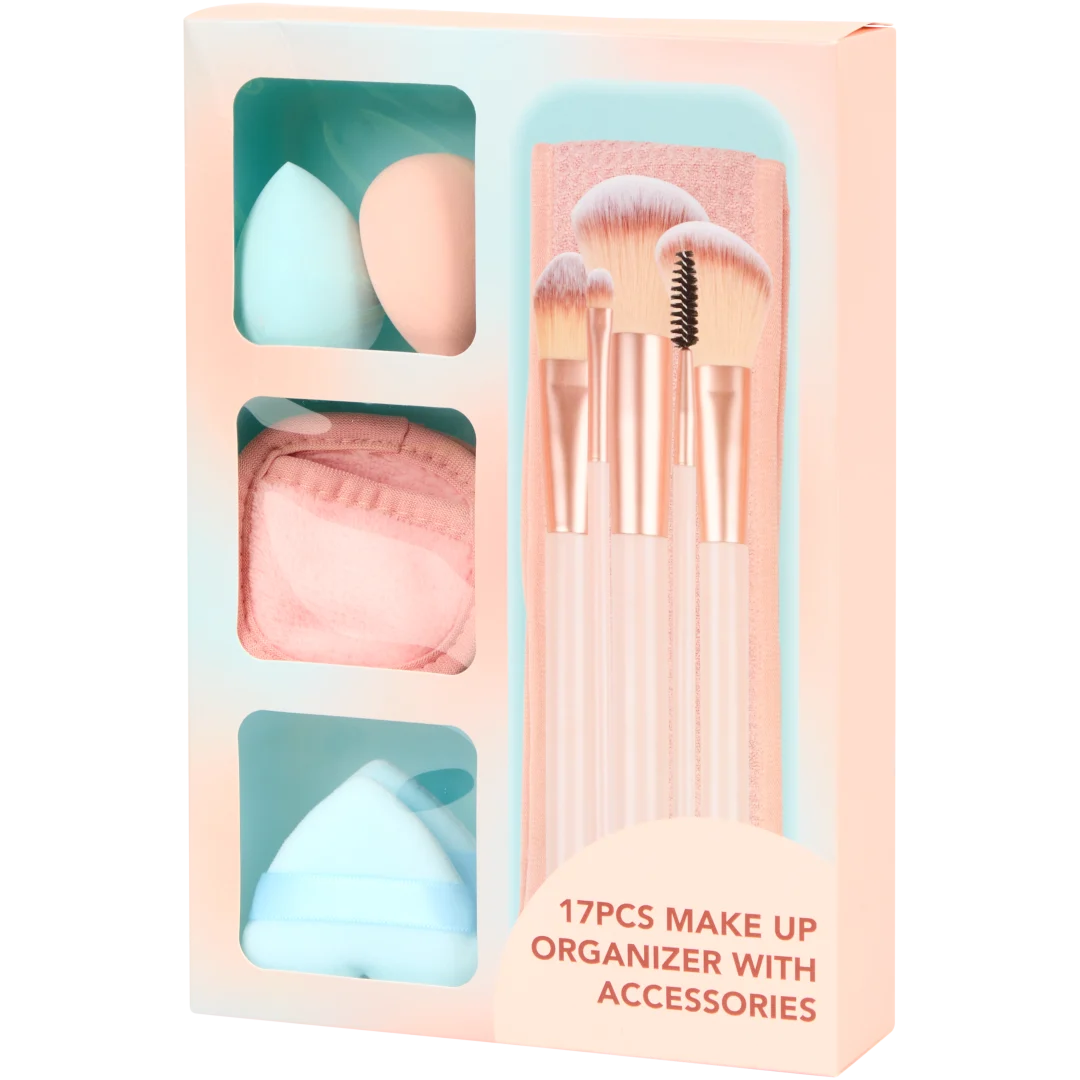 Organisateurs avec accessoires de beauté