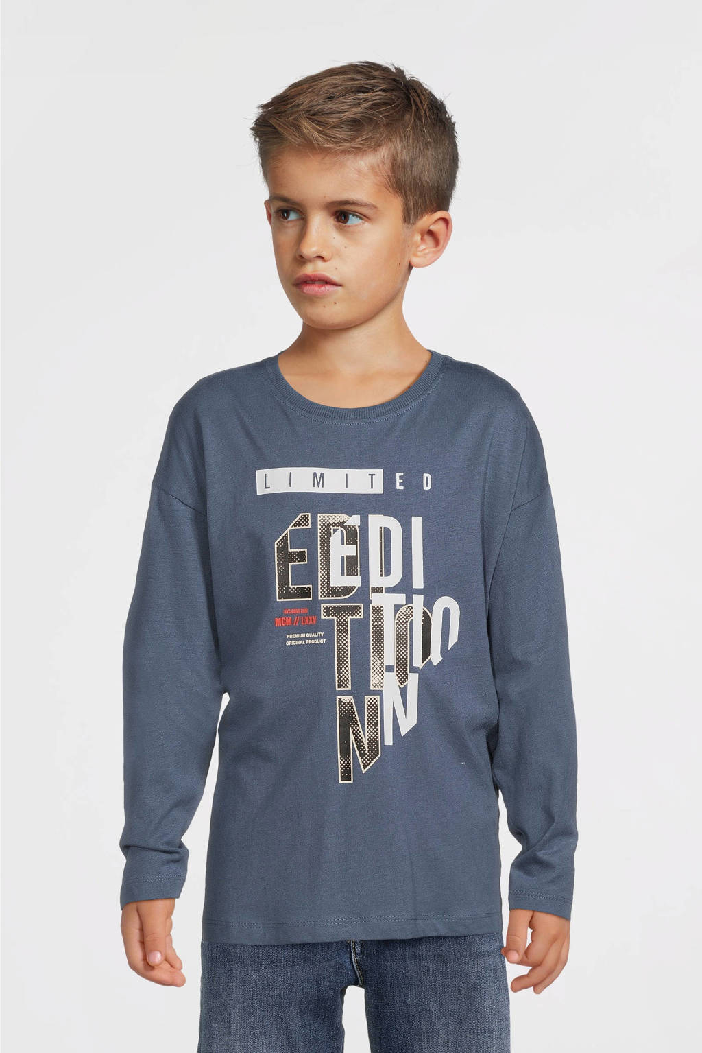 NAME IT longsleeve NKMVICTOR met printopdruk middenblauw