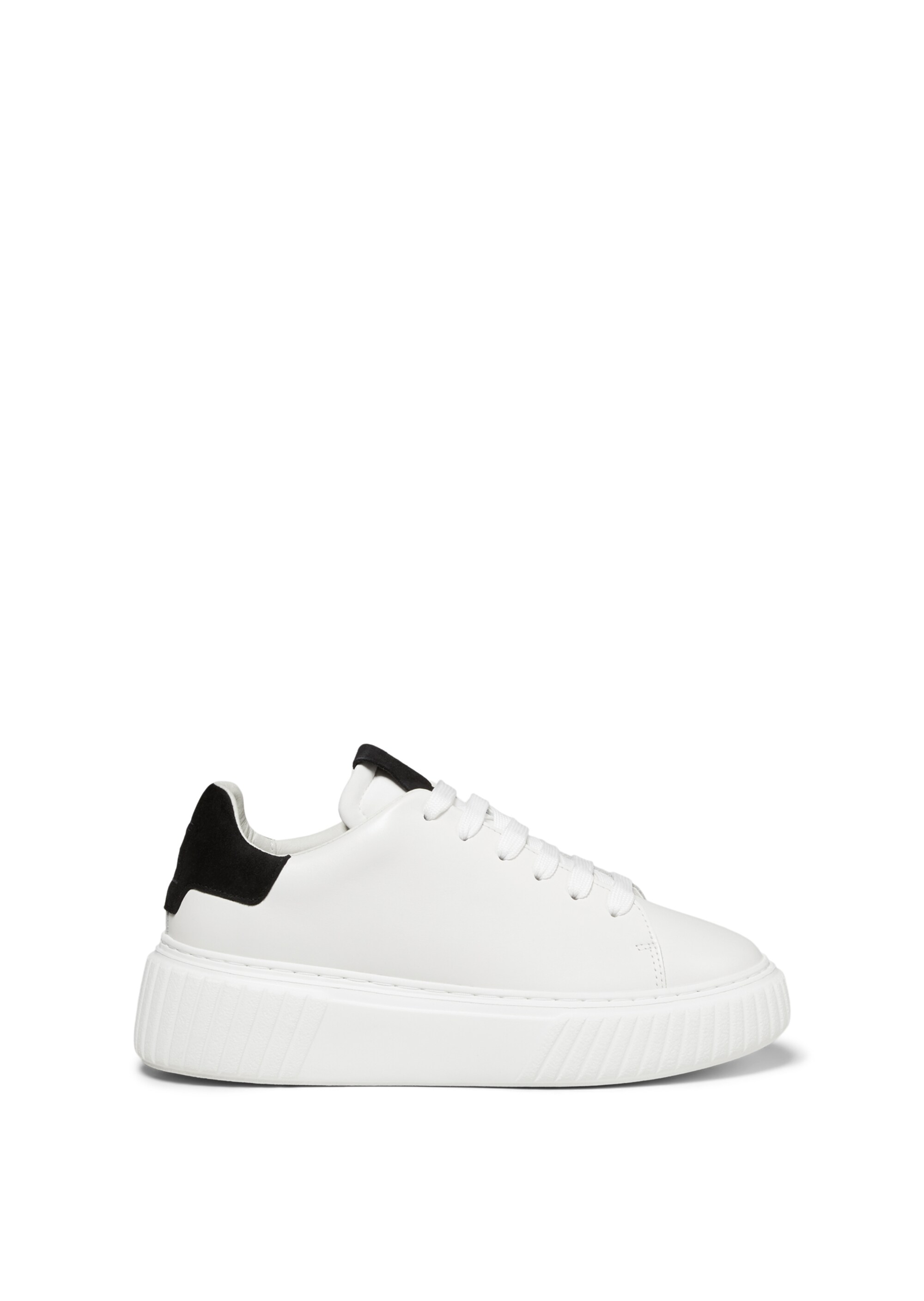 Sneaker aus softem Kalbleder