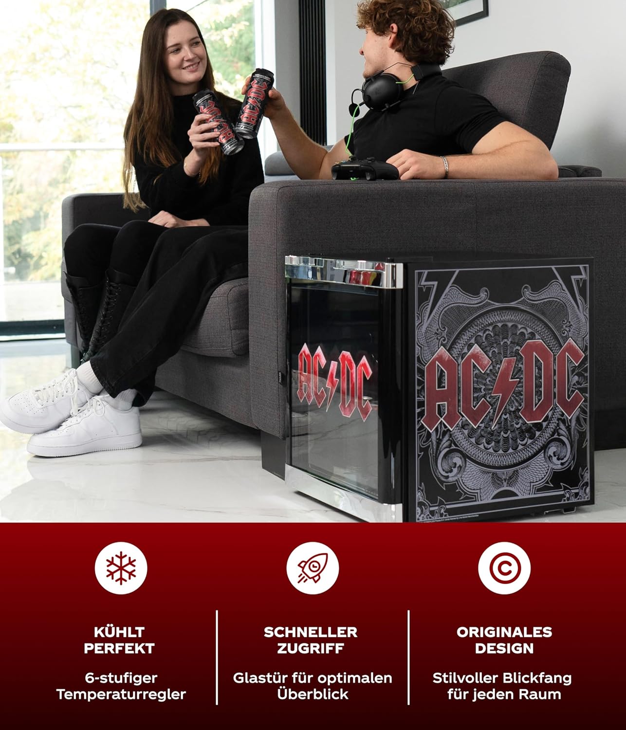 CUBES AC/DC Mini Kühlschrank 48 L – Getränkekühlschrank mit Glastür & wechselbarem Türanschlag | Leise & energieeffizient (39 dB) | Perfekt für Bar, Büro & Gaming | Kult-Design für Rockfans