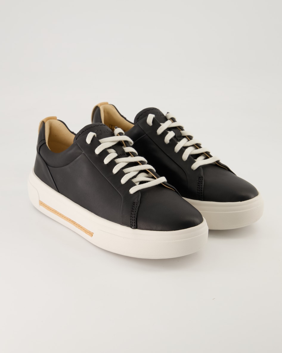 Clarks HOLLYHOCK WALK Sneaker in Schwarz