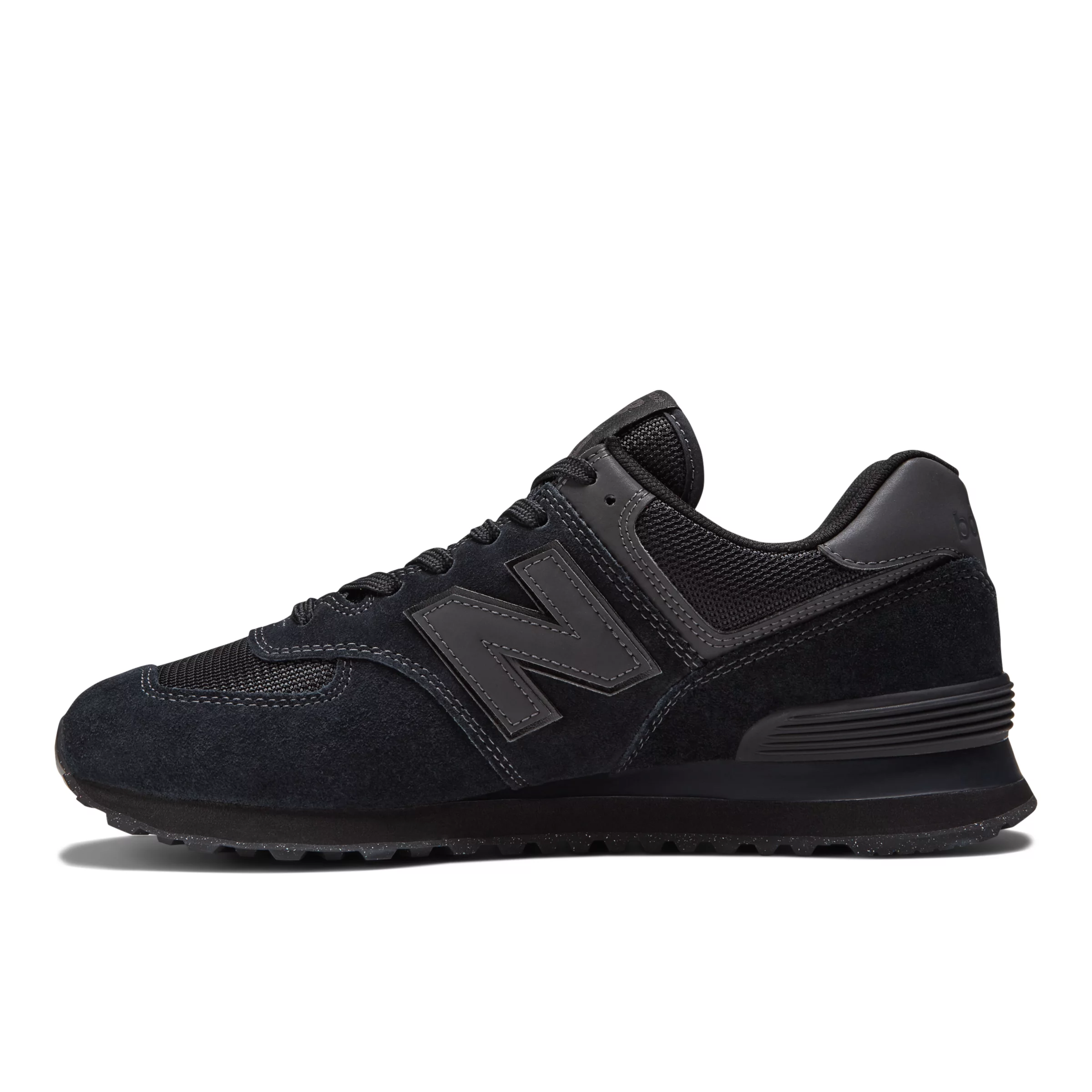 574 Core Black