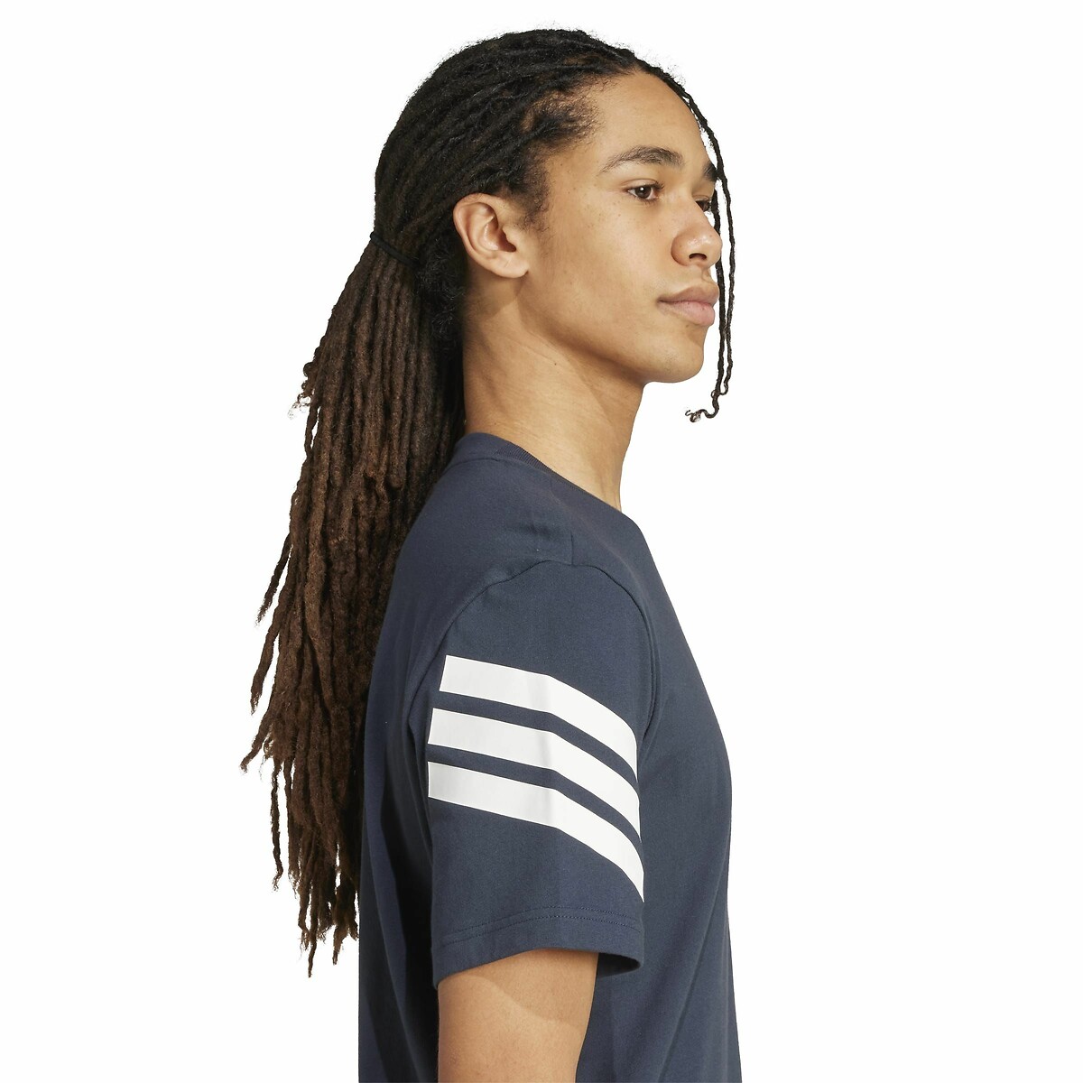 ADIDAS ROUPAS ESPORTIVAS<br>Camiseta 3 listras Ícones do Futuro