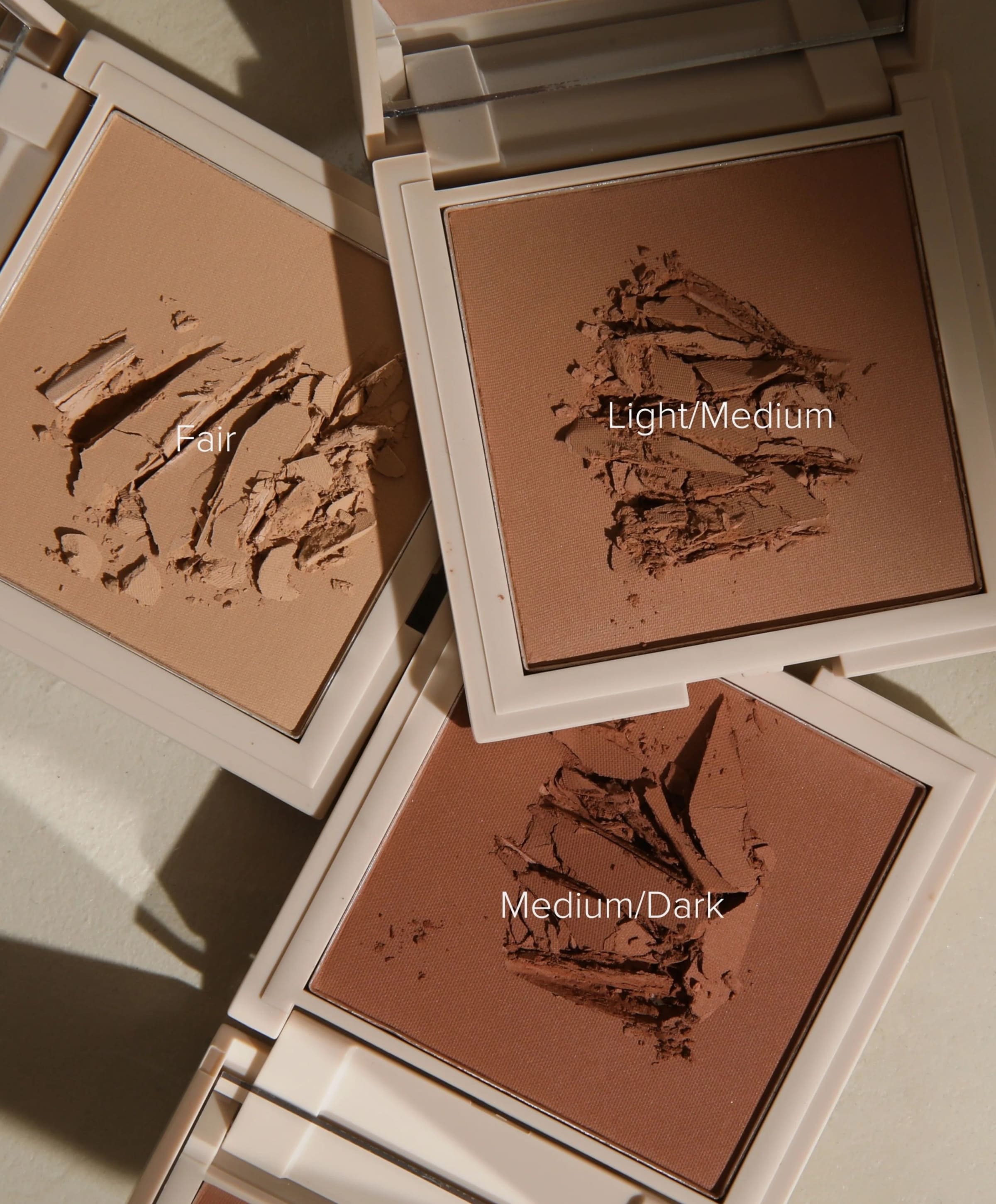 Olcay Gulsen Beauty Bronzer beige
