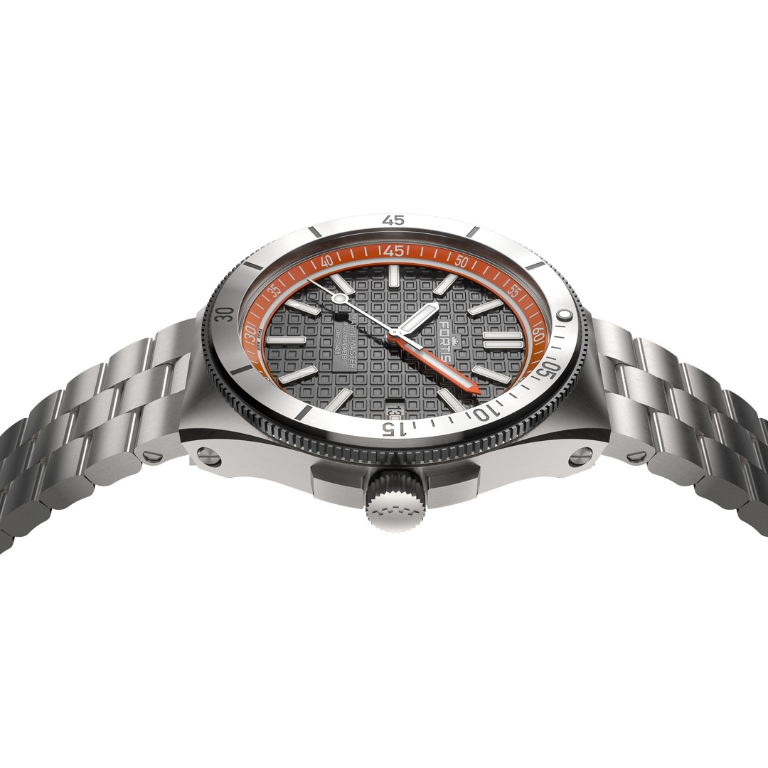 Fortis Marinemaster M-44 Chronometer Amber Orange Block Bracelet