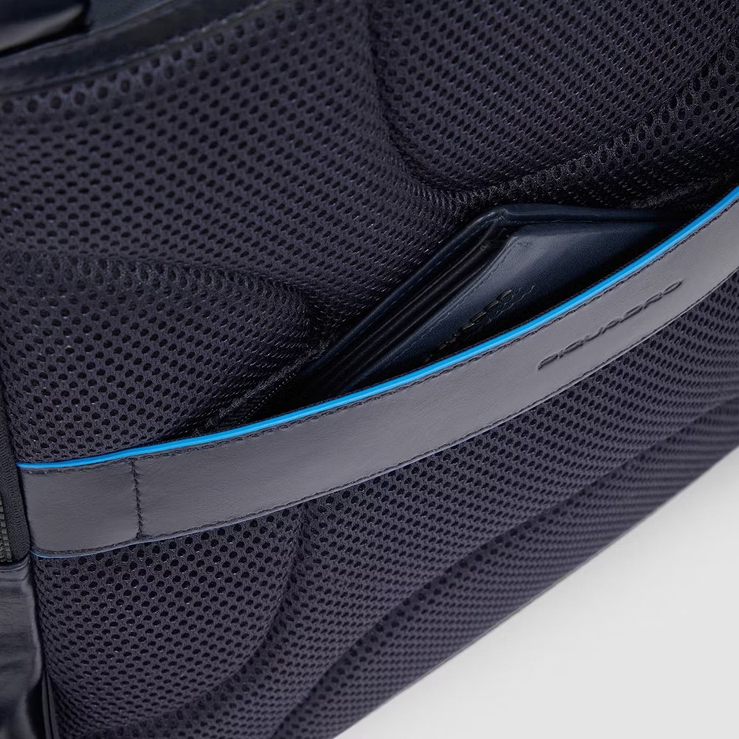 Piquadro Blue Square Computer Backpack Plain With iPad Pro black