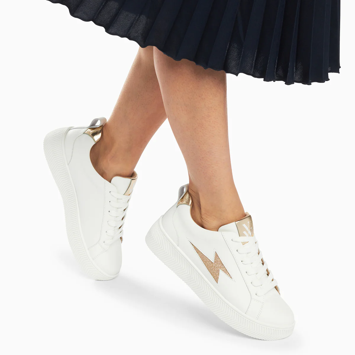 Sneakers-Baskets éclair Tania blanc et or à paillettes