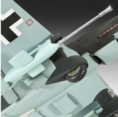 Revell - Junkers Ju87 G/D Tank Buster Modelfly Byggesæt - 04692