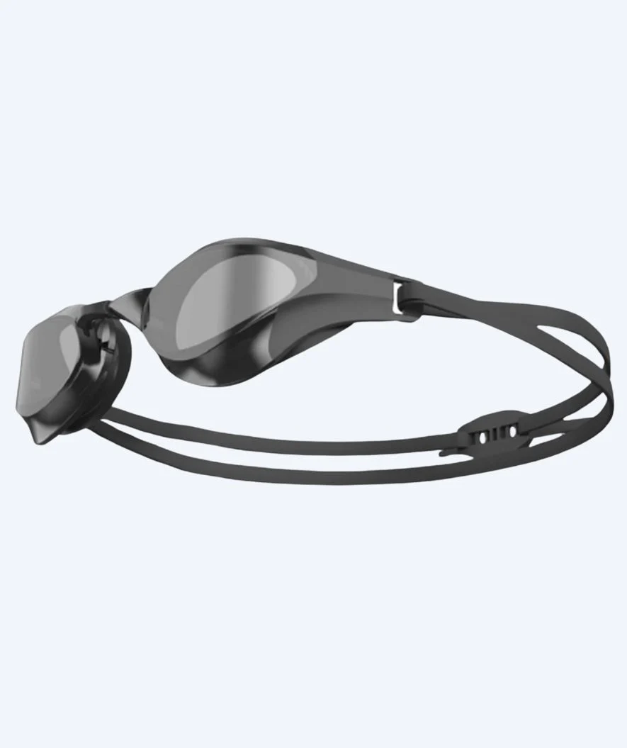 Watery Elite svømmebrille - Rattle Pro - Sort/smoke