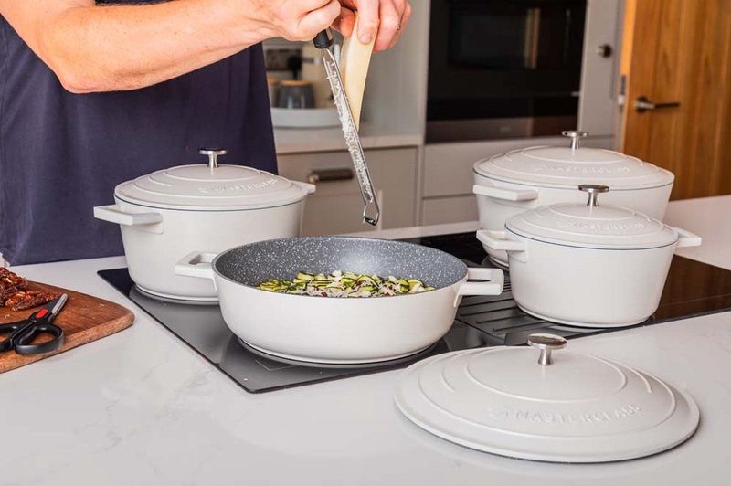 MasterClass - Gietaluminium Braadpan - Wit - Ø28 cm - 4L - Lichtgewicht