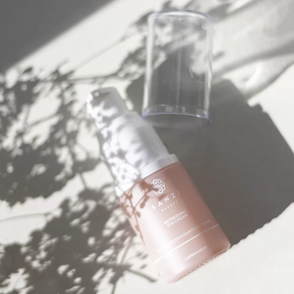 Sanzi Beauty Refreshing Eye Cream - 15 ml.