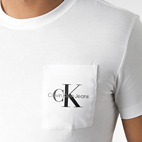 Tee Shirt Poche J30J320936 Blanc