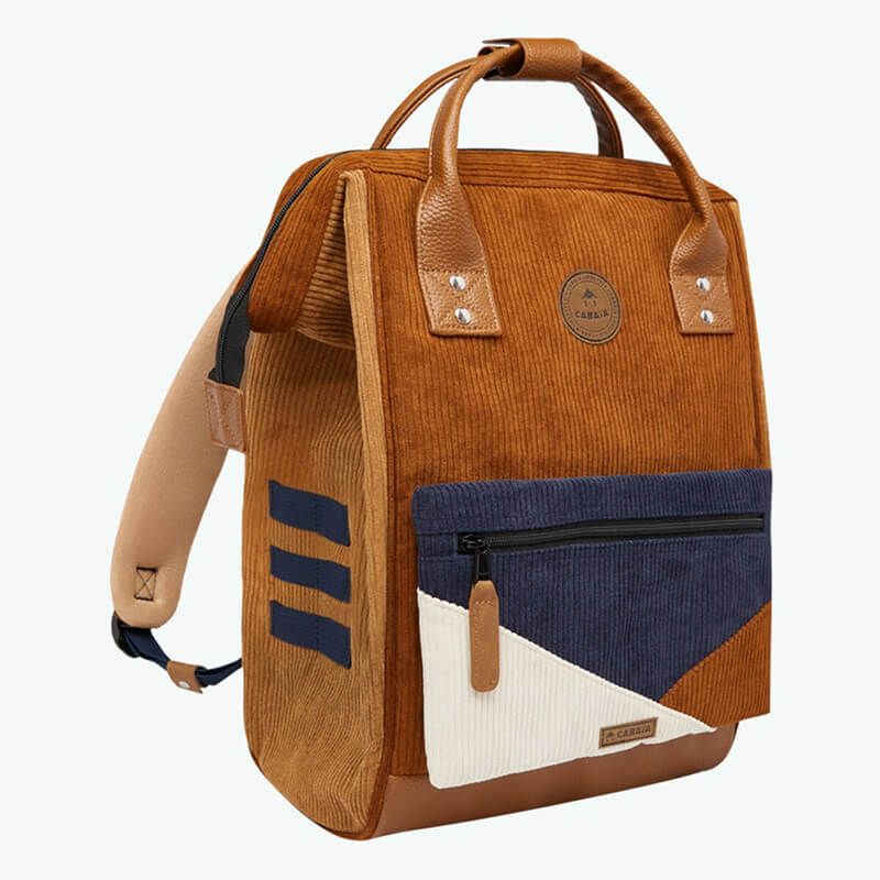 Sac à dos Adventurer Medium 23 litres + 2 grandes pochettes Canton