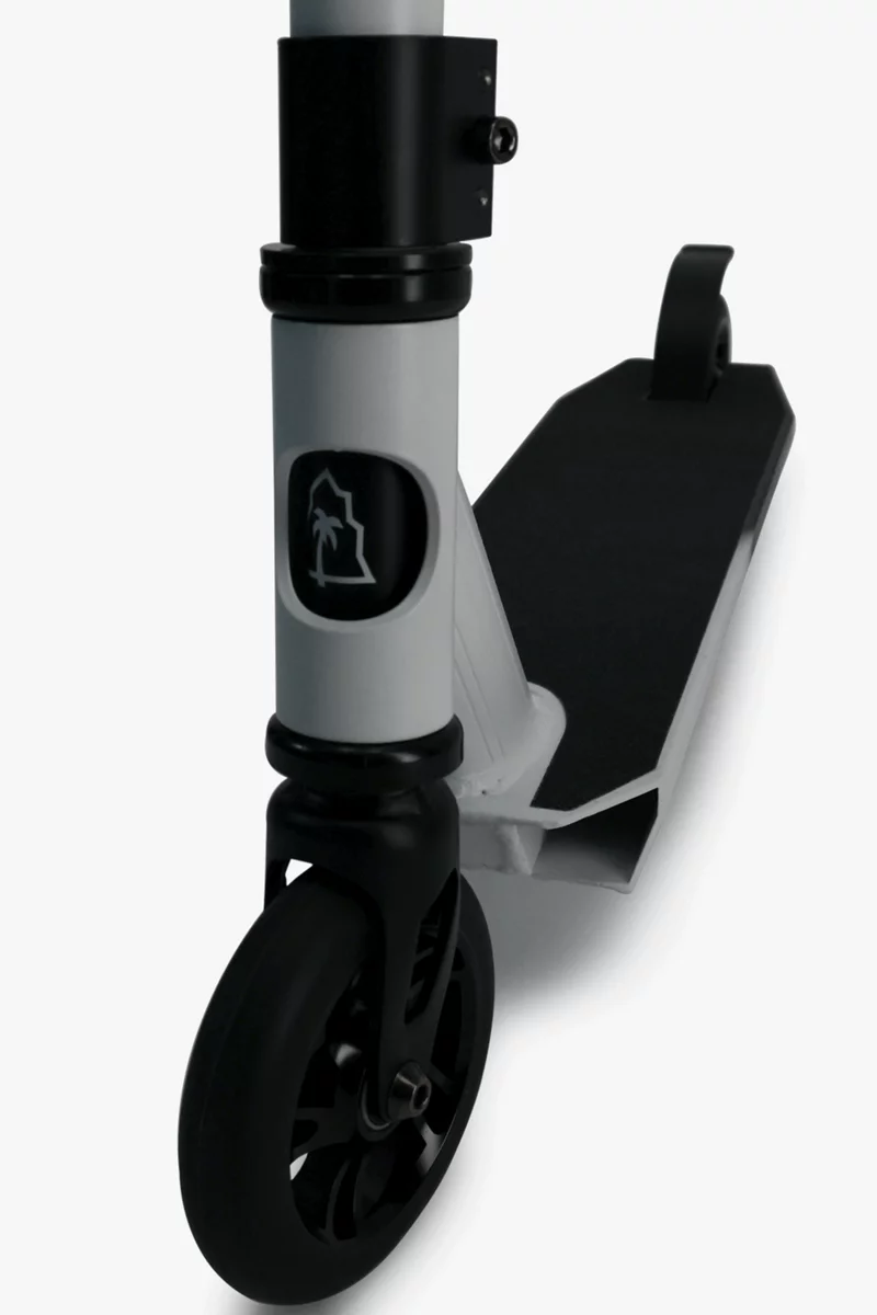 BEACH MOUNTAIN Stunt 110 mm Scooter