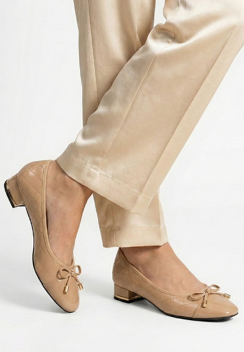 Chaussures à petit talon beige Toya V2