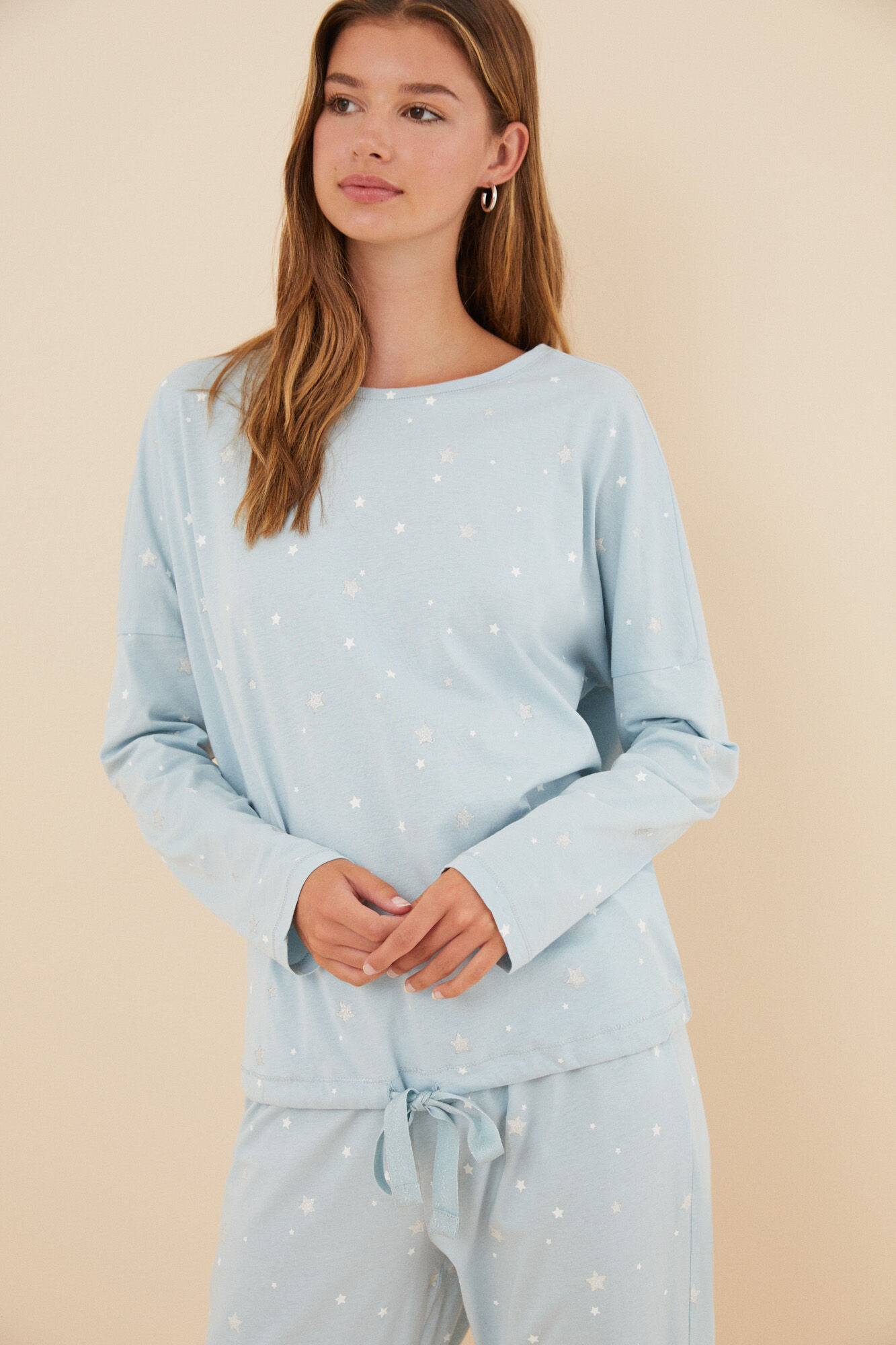 Pijama 100% algodão com estrelas azuis