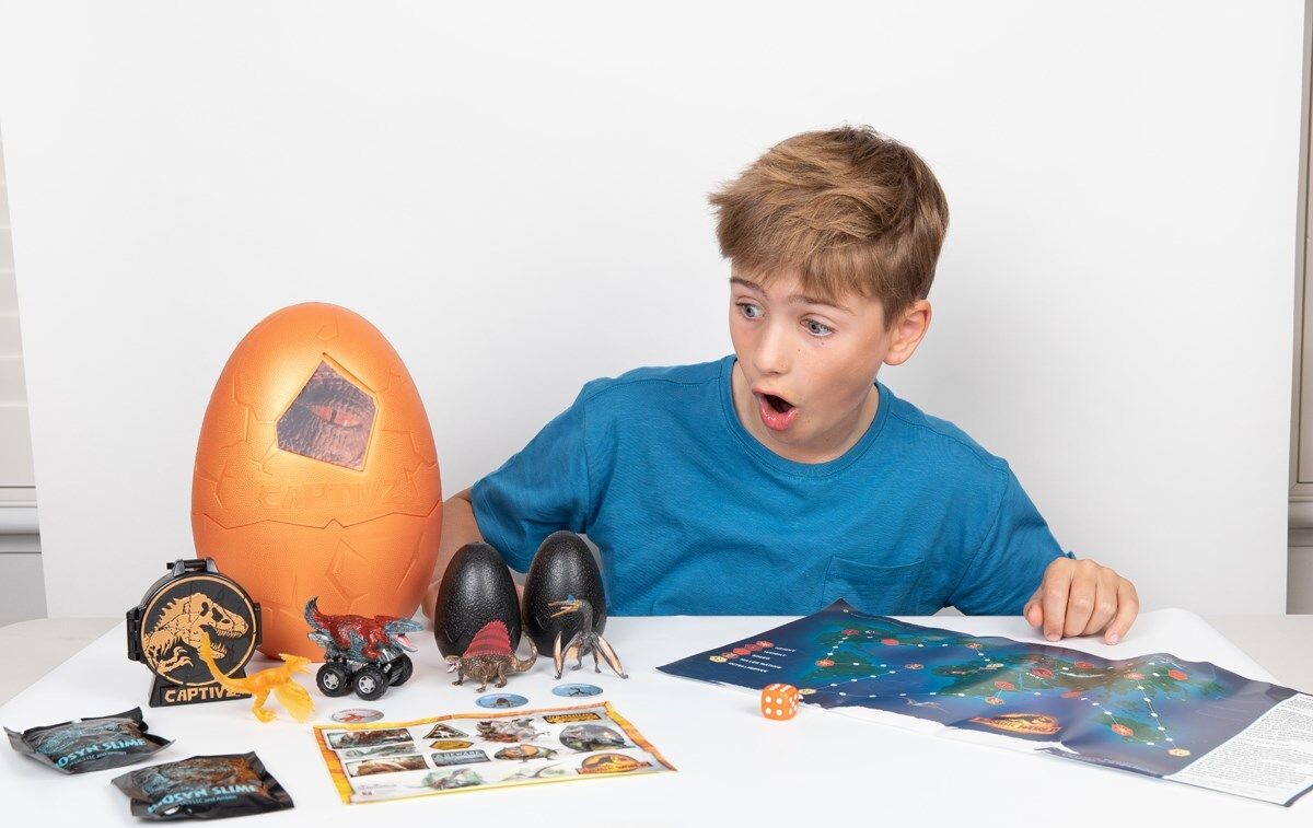Jurassic World - Dinosaur Æg Legetøj - Mega Egg Surprise