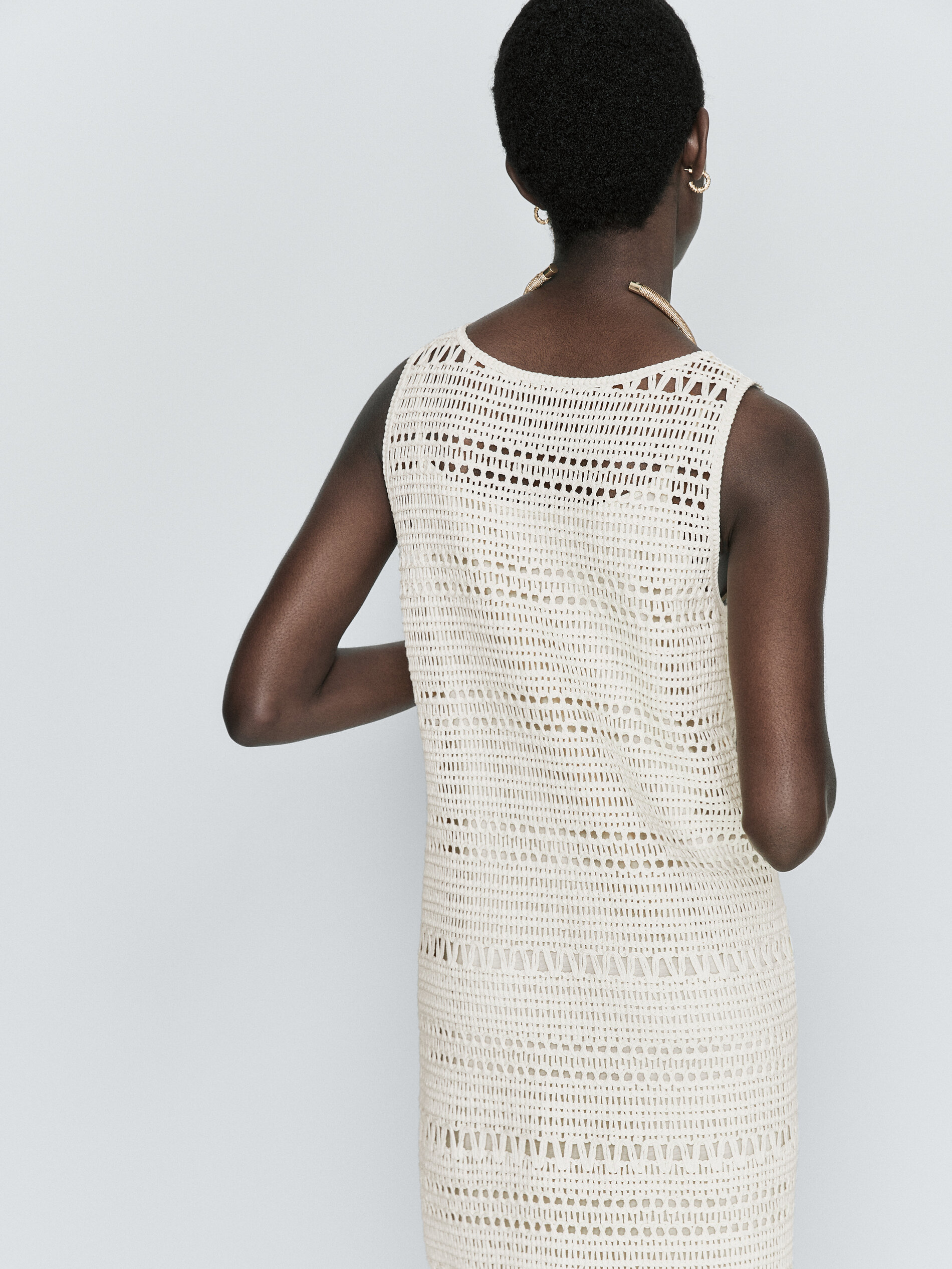 Vestido de crochê com franjas - RAW