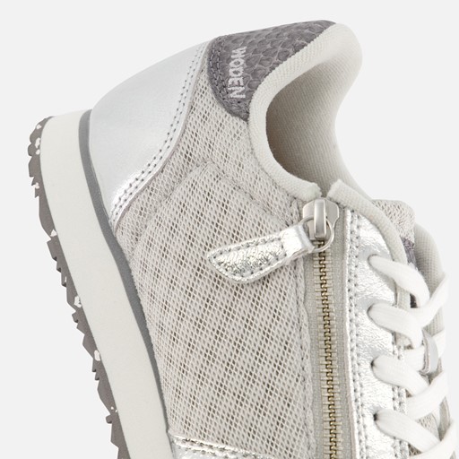 Woden Sneakers grijs Textiel