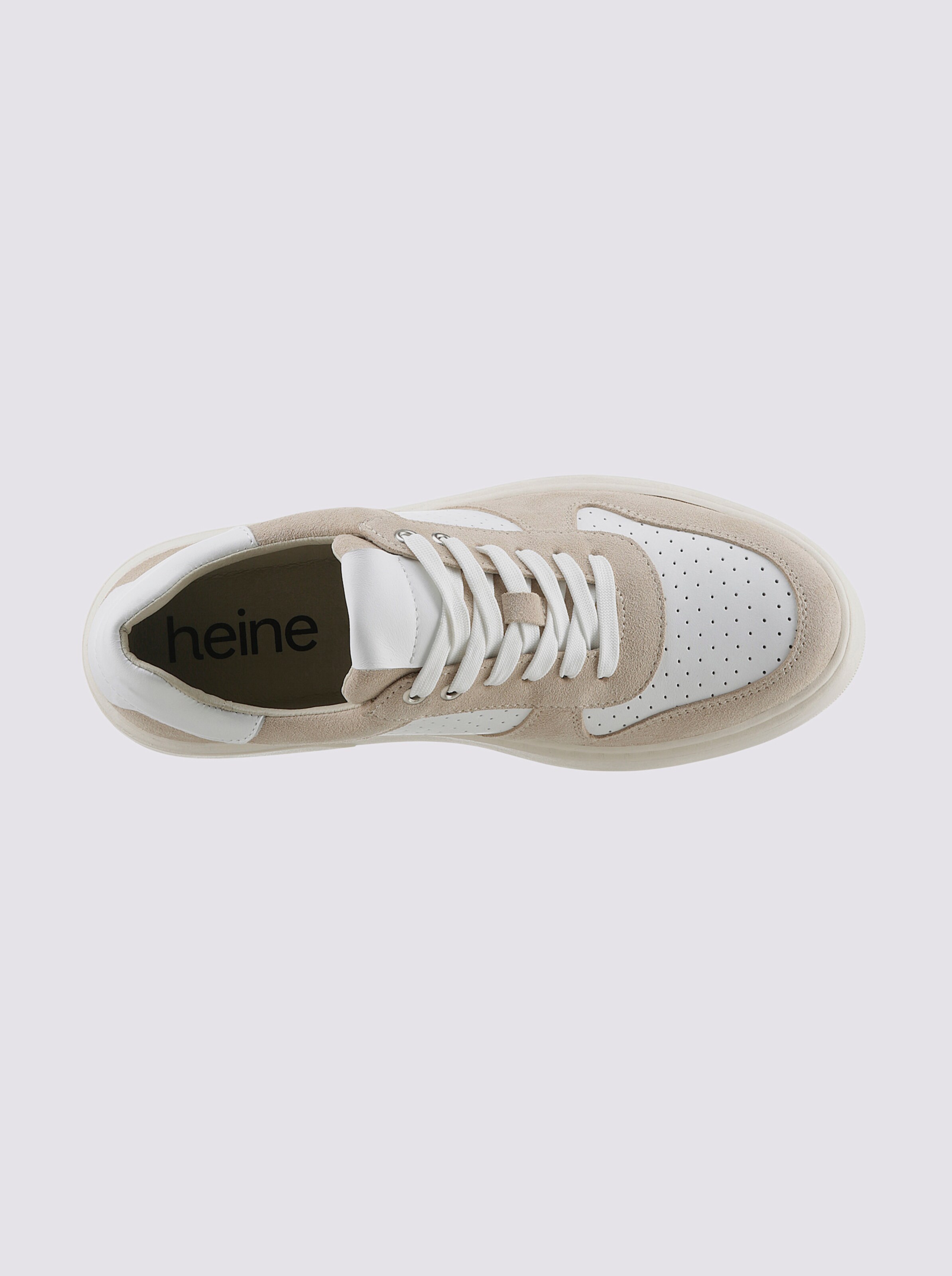 Sneaker