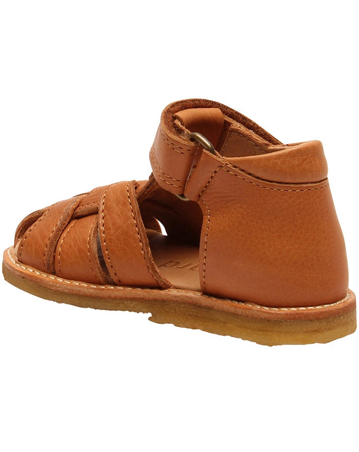 Sandalen AMI mit Zehenschutz in brandy