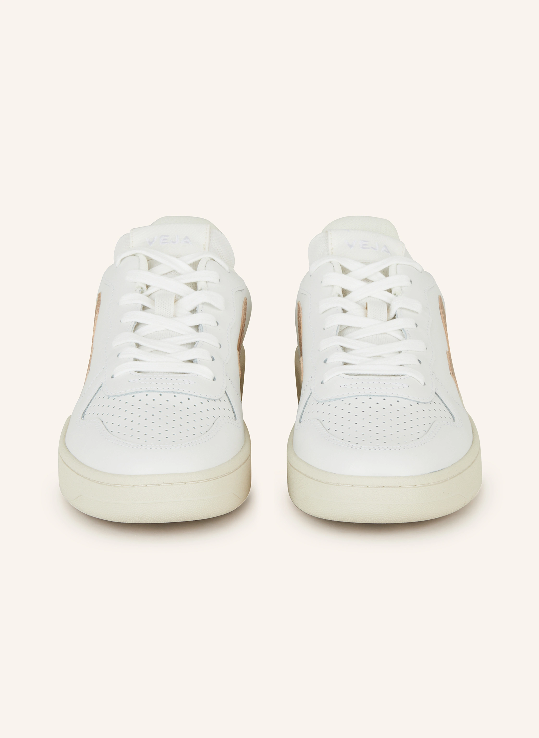 VEJA Sneaker V-10 PRIME